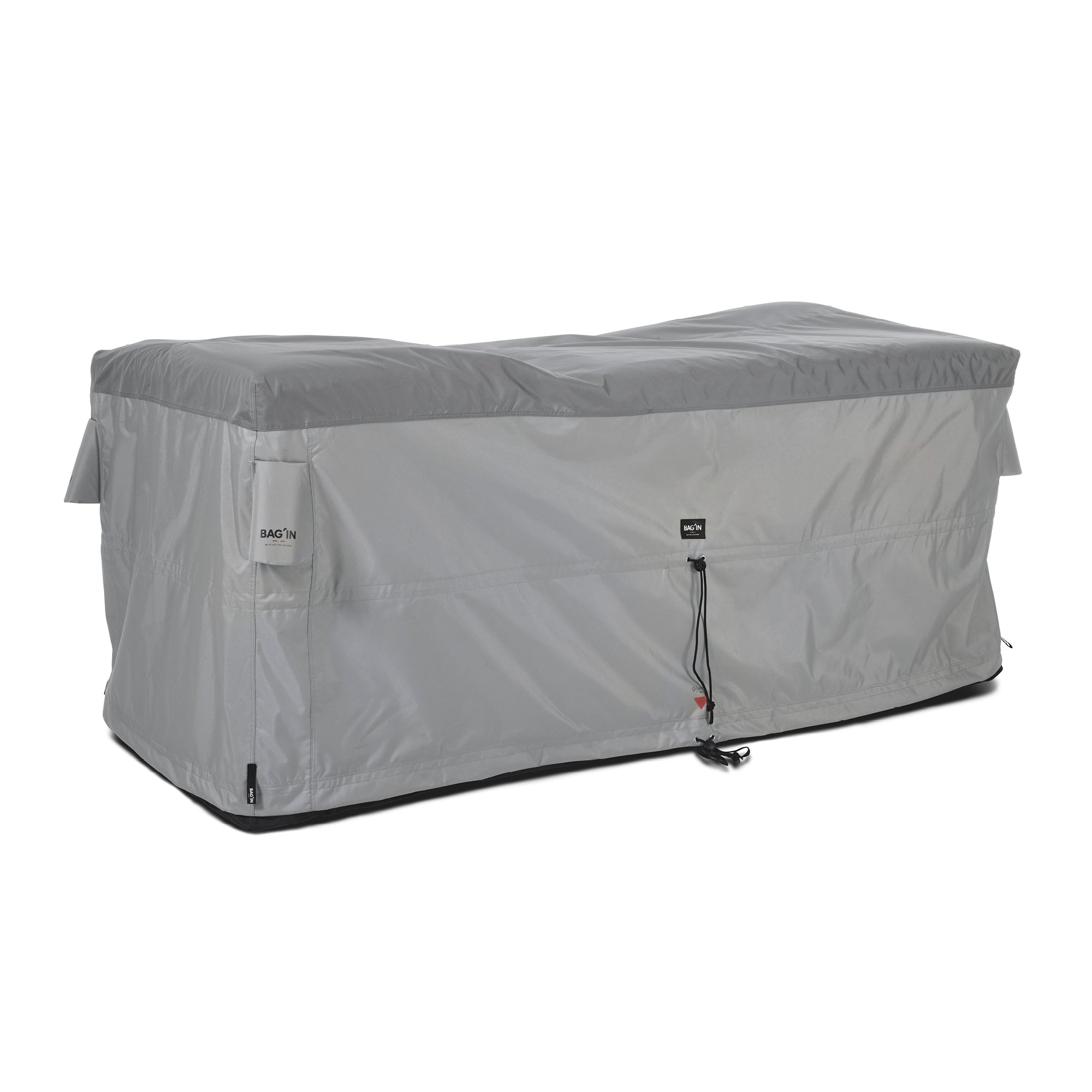 Grey BAG’IN Classic furniture cover protecting outdoor furniture with a durable, weatherproof design.